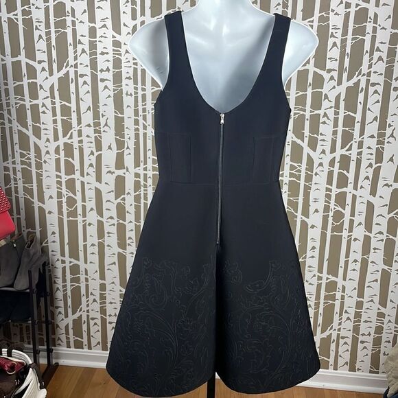 Vera Wang Embossed Neoprene Fit and Flare Scuba Dress 4 - Picture 7 of 12